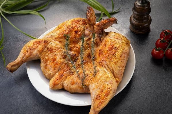 Курица табака на углях